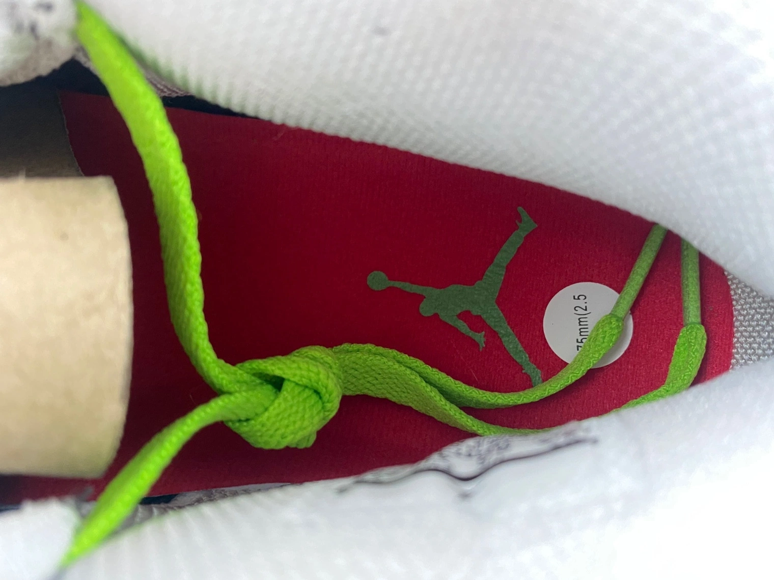 Doernbecher - 4 Jordan 308497-015 Retro 1123